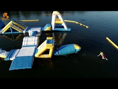 Coussin gonflable pour sauter dans l'eau Matériau flottant de bâches en PVC
